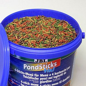 JBL Pond Sticks 4in1 комплексный корм для всех прудовых рыб, 4 вида палочек разного цвета, 5,5 л