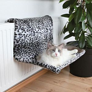 Гамак TRIXIE для кошки, на радиатор, 58х30×38 см, снежный барс