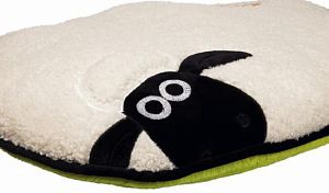Лежак TRIXIE «Shaun the sheep», овал, 95×60 см, кремовый, зеленый
